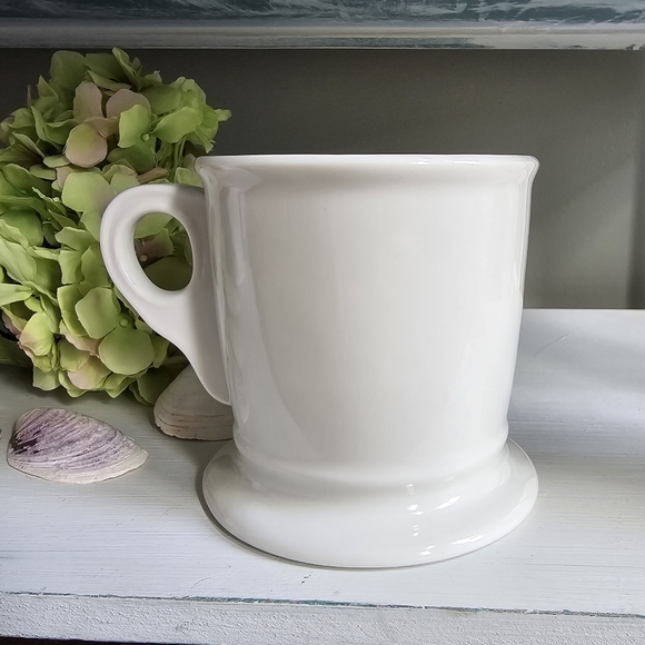 Anthropologie Monogram L-O-V-E Mug set - Picture 6 of 11